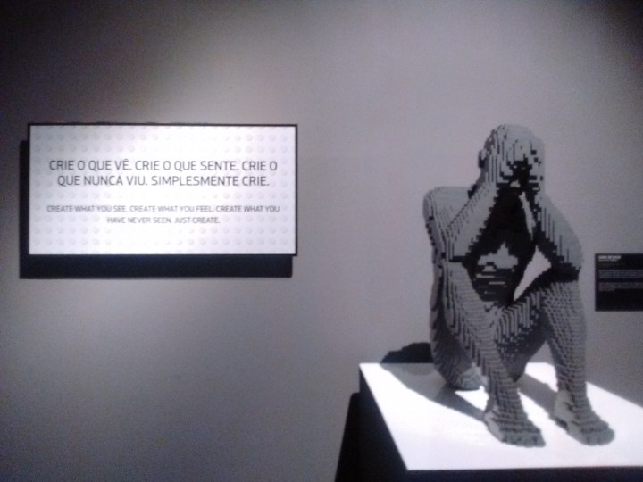exposicao de lego nathan sawaya rio de janeiro.jpg